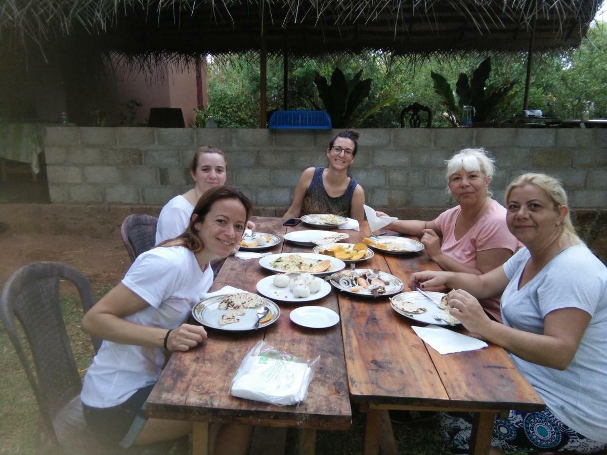 Gimanhala Cottage & Cookary Class Anuradhapura Buitenkant foto